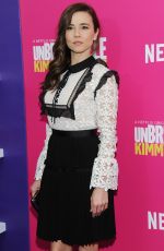 LINDA CARDELLINI at 