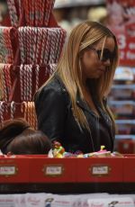 MARIAH CAREY Shopping at Hamley