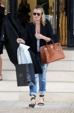 MOLLY SIMS Out Shopping in Los Angeles 03/11/2016