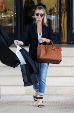 MOLLY SIMS Out Shopping in Los Angeles 03/11/2016