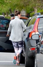 Pregnant ANNE HATHAWAY Leaves a Gym in Los Angeles 03/14/2016