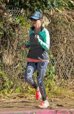 REESE WITHERSPOON Out Jogging in Los Angeles 0/08/2016