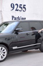 ROSIE HUNTINGTON-WHITELEY Has a Car Accident in Beverly Hills 03/08/2016