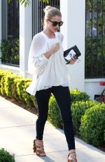 ROSIE HUNTINGTON-WHITELEY Out and About in Los Angeles 03/30/2016