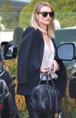 ROSIE HUNTINGTON-WHIYELEY Out amd About in Los Angeles 03/14/2016