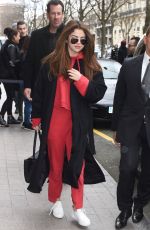 SELENA GOMEZ at Charles-de-gaulle Airport in Paris 03/08/2016