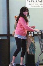 SHANNEN DOHERTY Shopping in Malibu 03/13/2016