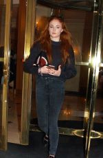 SOPHIE TURNER Leaves Her Hotel in Paris 03/08/2016