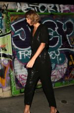 TAYLOR SWIFT Arrives at Lady Gaga