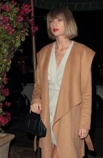 TAYLOR SWIFT Out for Dinner in Los Angeles 03/28/2016
