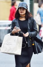 VANESSA HUDGEN Shopping at American Two Shot in Manhattan 03/23/2016