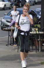 ZILDA WILLIAMS Out Shopping in Bondi 03/30/2016