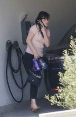 ZOOEY DESCHANEL Arrives at a Office in Beverly Hills 03/01/2016
