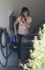 ZOOEY DESCHANEL Arrives at a Office in Beverly Hills 03/01/2016
