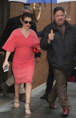 ALYSSA MILANO Leaves 