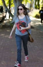ANNA KENDRICK at Alfred Coffee & Kitchen in West Hollywood 03/31/2016