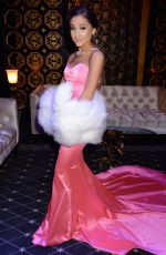 ARIANA GRANDE at 2016 MTV Movie Awards in Burbank 04/09/2016