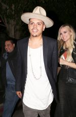 ASHLEE SIMPSON at Nice Guy in West Hollywood 04/28/2016