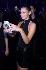 BELLA HADID at Marc Jacobs & Benedikt Taschen Celebrate Naomi at the Diamond Horseshoe in New York 04/07/2016 [mq]