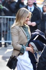 CAMERON DIAZ Leaves 