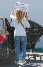 CAMERON DIAZ Shopping at Petco in Studio City 04/02/2016