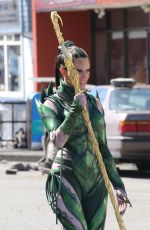 ELIZABETH BANKS on the Set of 