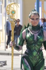 ELIZABETH BANKS on the Set of 