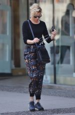 ELIZABETH BANKS Out for Coffee in Vancouver 04/20/2016