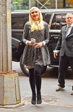 GWEN STEFANI Out and About in Manhattan 04/01/2016
