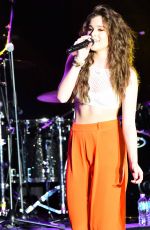 HAILEE STEINFELD Performs at Chum FM Breakfast in Barbados 04/14/2016