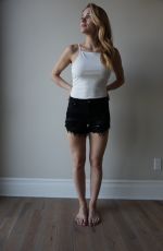 HUNTER HALEY KING for serenaboutique.com, April 2016