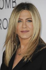 JENNIFER ANISTON at 