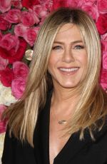 JENNIFER ANISTON at 