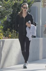 JENNIFER GARNER Heading to a Gym in Brentwood 04/12/2016