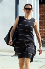 JENNIFER GARNER Out in Los Angeles 04/10/2016
