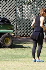 JENNIFER GARNER Walks Her Dog Out in Los Angeles 04/04/2016