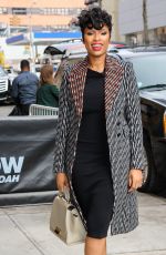 JENNIFER HUDSON Arrives at Daily Show with Trevor Noah in New York 04/11/2016
