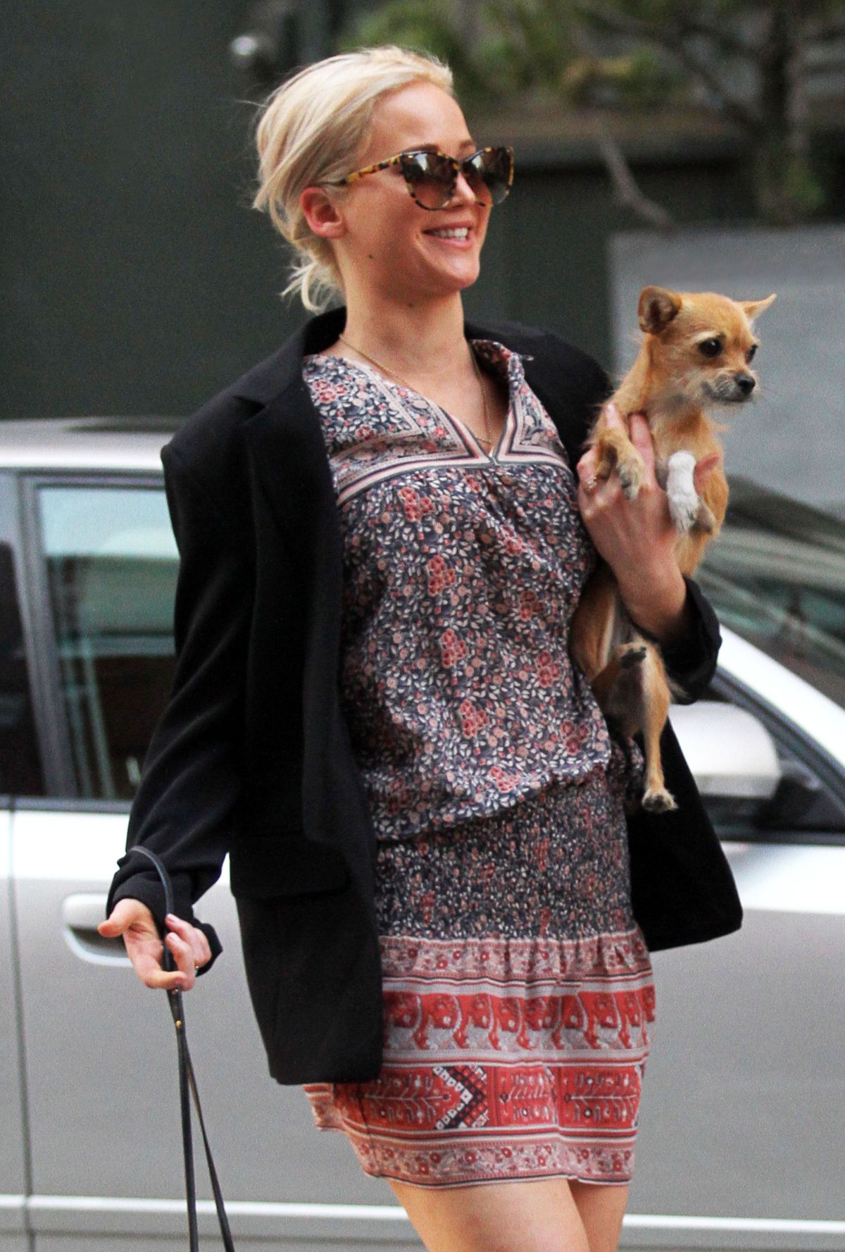 JENNIFER LAWRENCE Out and About in New York 04/18/2016 JENNIFER LAWRENCE Out and About in New York 04/18/2016