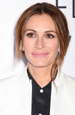 JULIA ROBERTS Arrives at ‘Mother’s Day’ Premiere in Los Angeles 04/13/2016