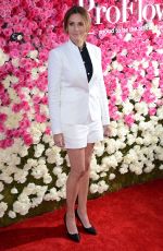 JULIA ROBERTS Arrives at ‘Mother’s Day’ Premiere in Los Angeles 04/13/2016