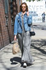 KARLIE KLOSS Out in New York 04/20/2016