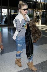 KATE HUDSON at LAX Airport in Los Angeles 04/12/2016
