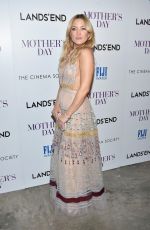 KATE HUDSON at 