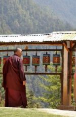 KATE MIDDLETON Out Hiking in Bhutan 04/15/2016