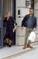 KELLY RIPA Leaves Her Home in New York 04/21/2016