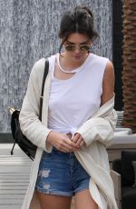 KENDALL JENNER Out Shopping in Beverly Hills 04/06/2016