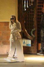KHLOE KARDASHIAN at Rith