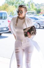 KHLOE KARDASHIAN Out and About in Calabasas 04/18/2016
