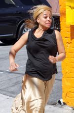 KIM FIELDS Filming a Scene for DWTS in Hollywood 04/18/2016