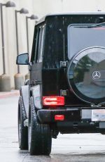 KYLIE JENNER Out and About in Calabasas 04/09/2016